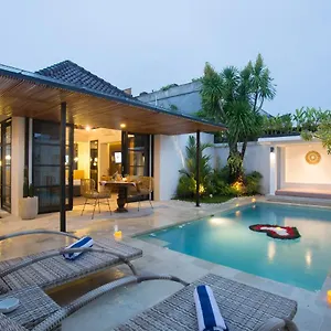 Hotel The Kon's Bali